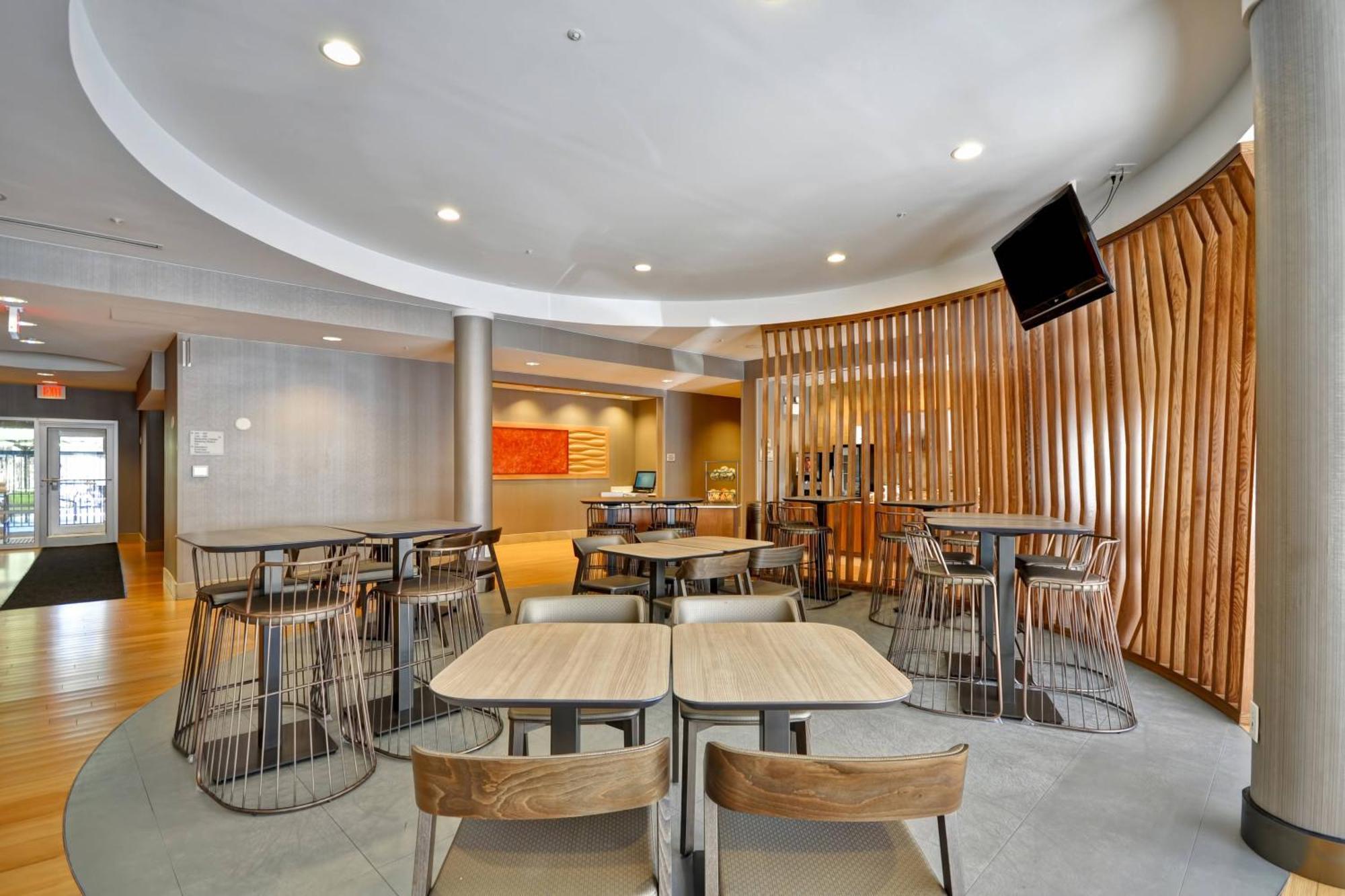 Springhill Suites Tallahassee Central Extérieur photo