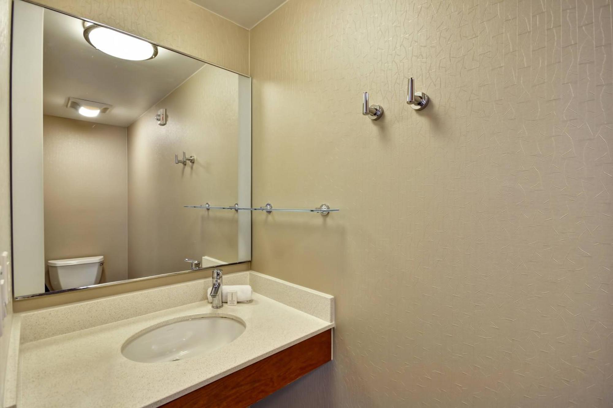 Springhill Suites Tallahassee Central Extérieur photo
